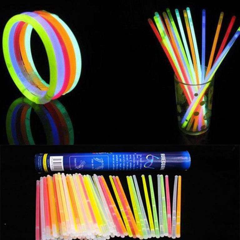 100 Piece Premium Glow Sticks Bracelets Neon Light