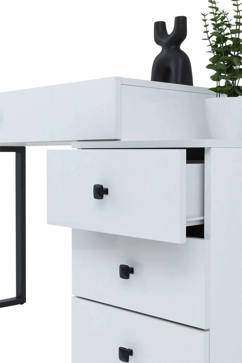 Elegant white with black finishes dressing table