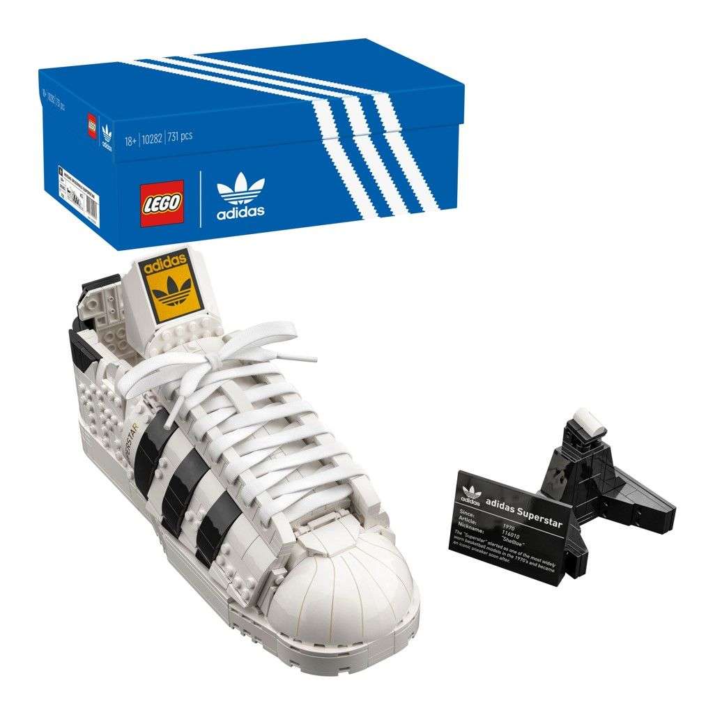 LEGO 10282 adidas Originals Superstar Building Kit
