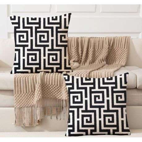 Contemporary Black and White Maze Cushion Covers Set 2