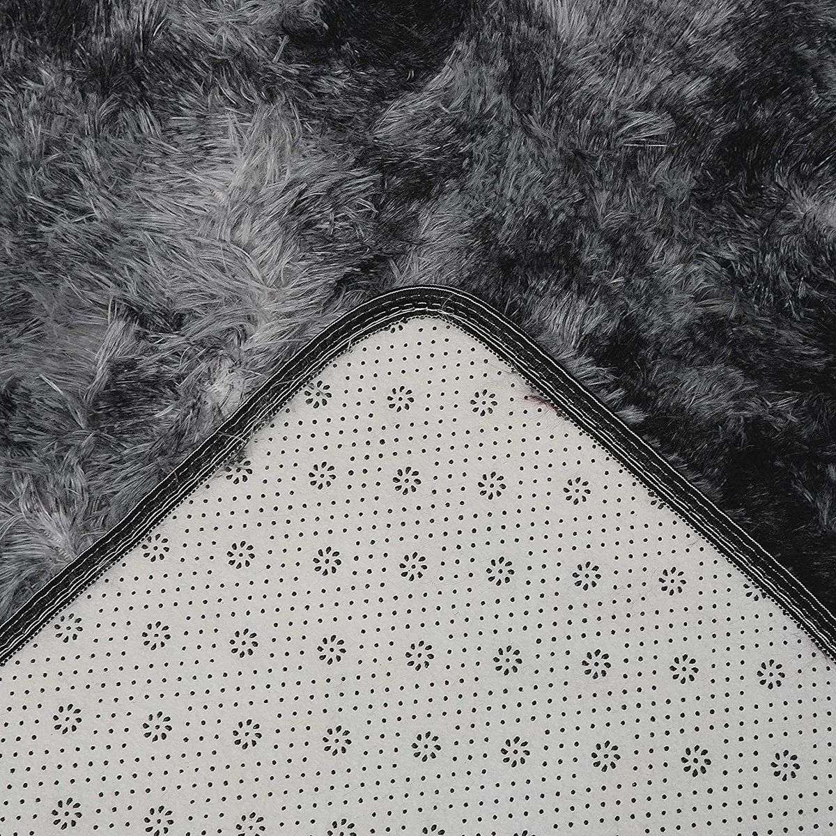 Light fluffy shaggy Rug/Carpet - Black and Grey(Display item)