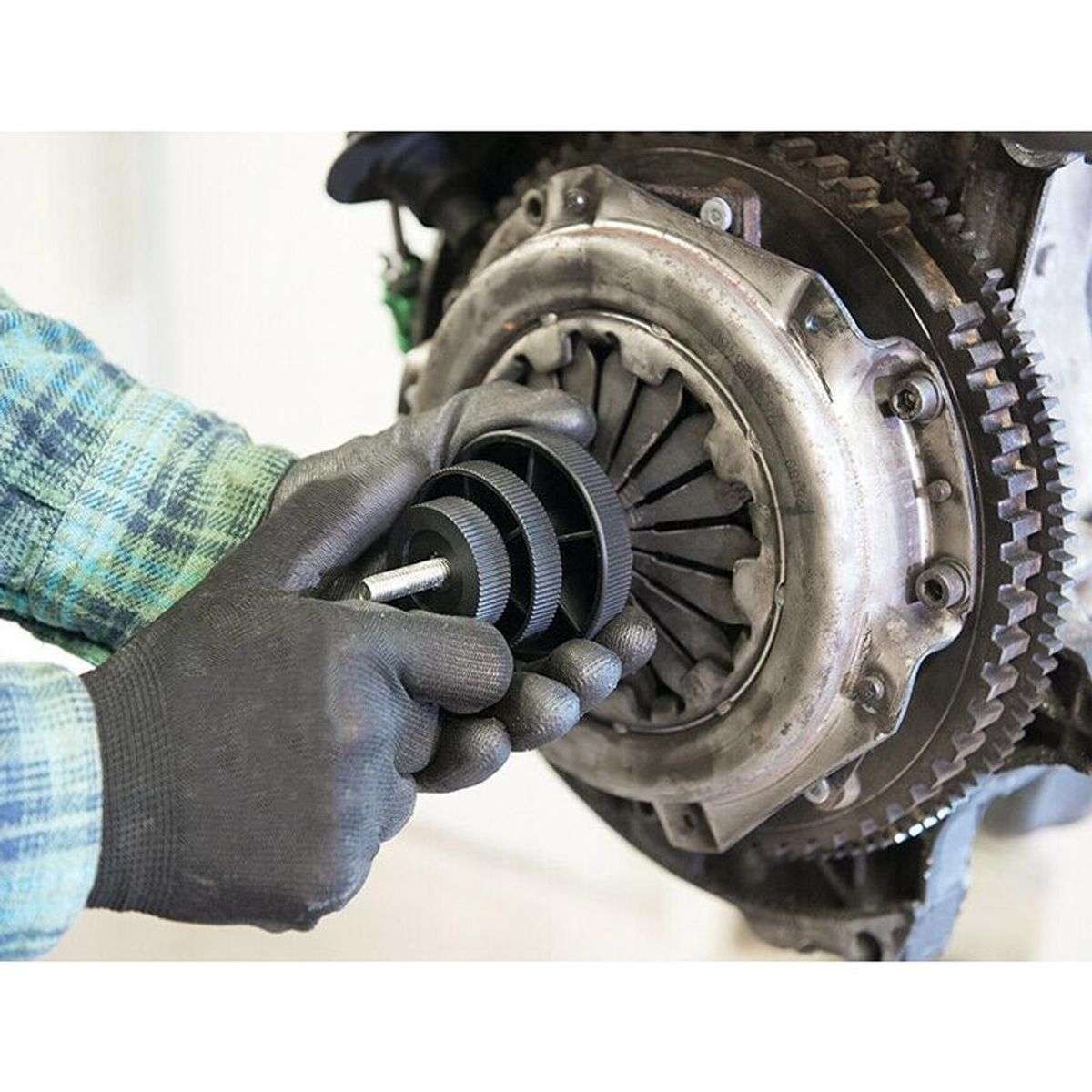 Universal Clutch Alignment Tool