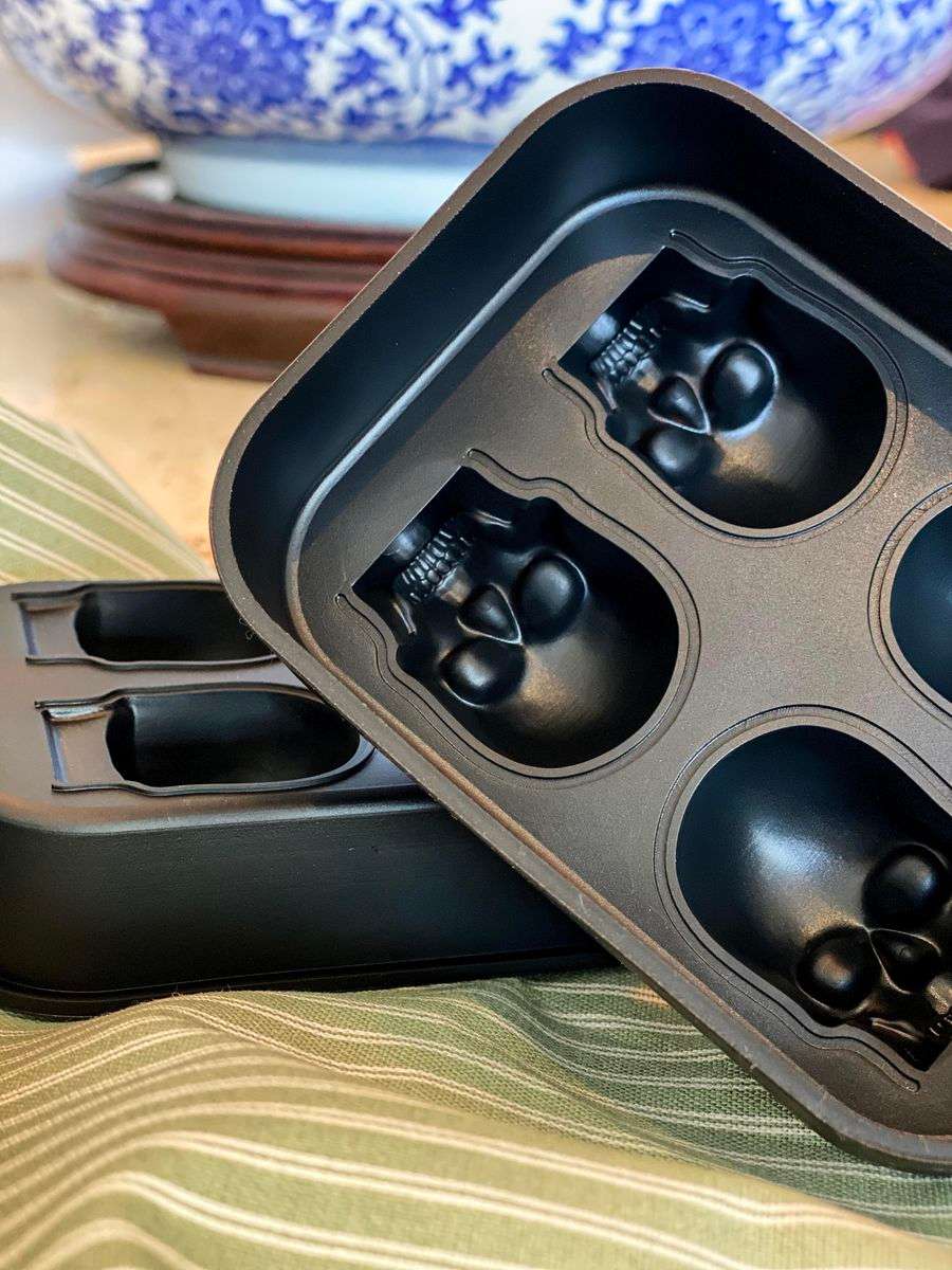 Kitchen Kult Skull Head Silicone Ice Tray - 4 Slots