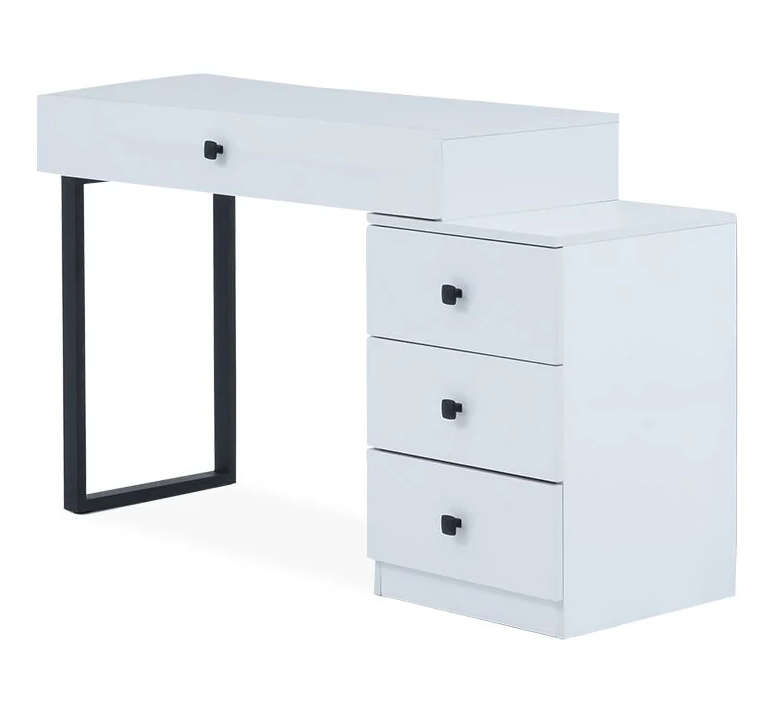 Elegant white with black finishes dressing table