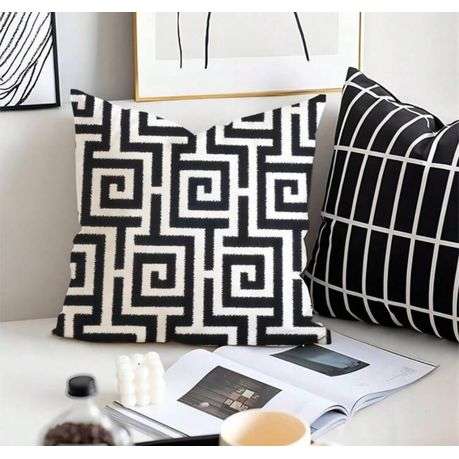 Contemporary Black and White Maze Cushion Covers Set 2