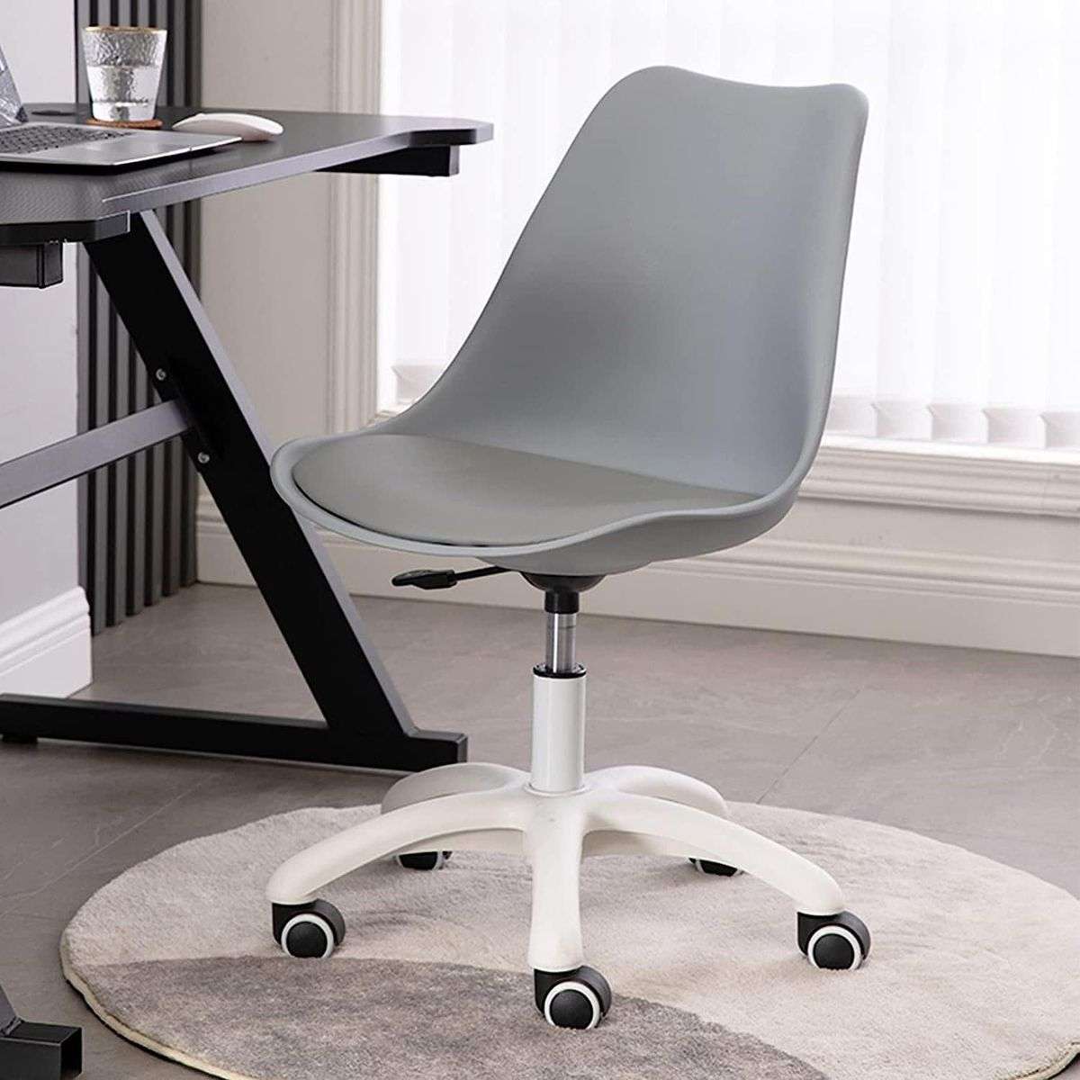 Modern Stylish Office Desk Chairs- 4 Pack - Grey