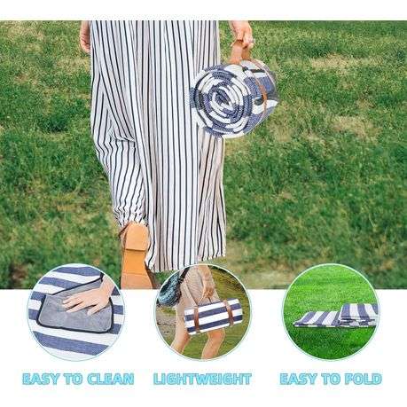 200x150cm Picnic Blanket & Camping Mat with Waterproof Under & Carry Strap