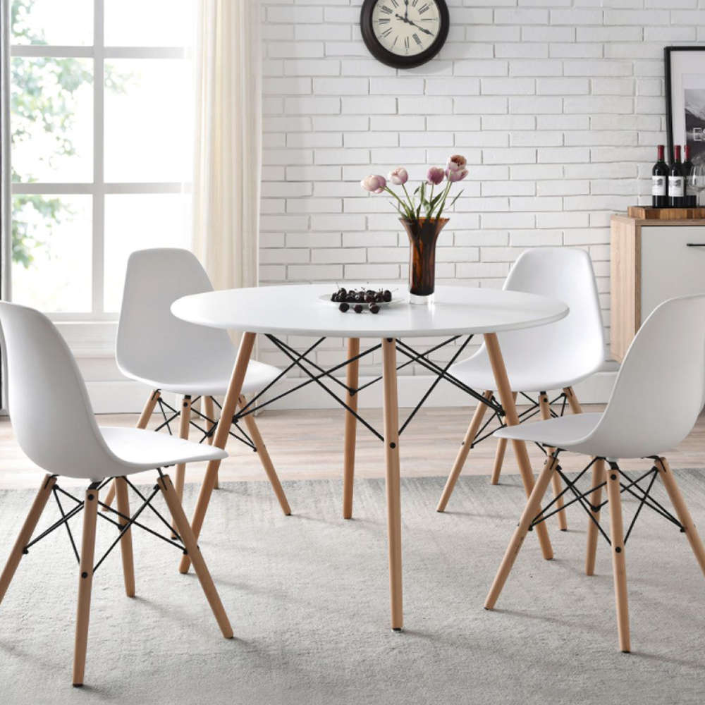 Wooden Leg Chair - Set Of 4- White (DISPLAY ITEM)