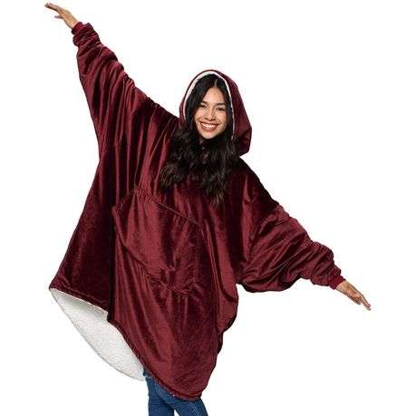 Huggle blanket Hoodie, Ultra Plush Blanket - One Size fit all - maroon