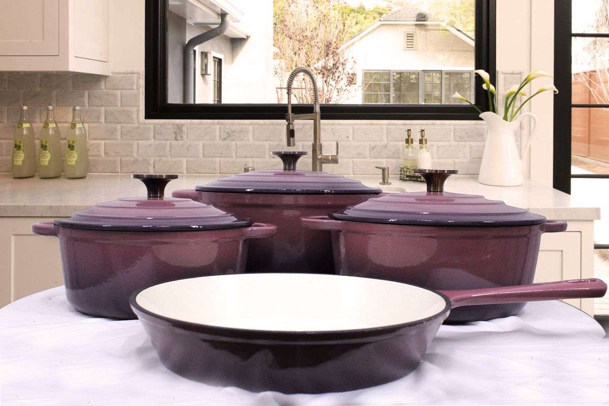 Cast Iron Pot Set -7 Piece