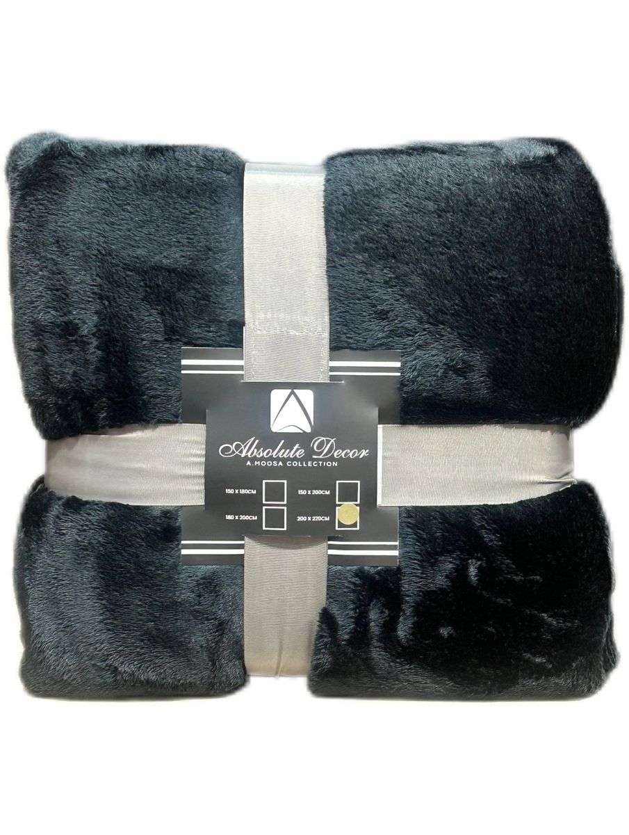 Big and super soft Absolute Decor Fleece Throw - Black