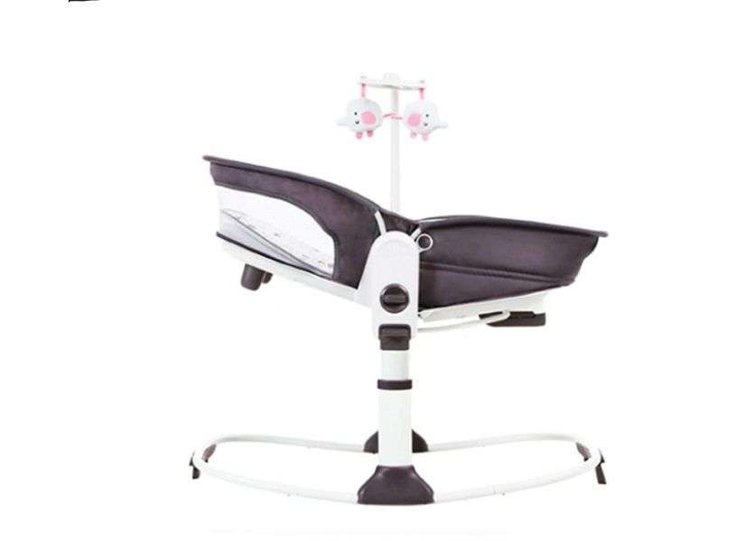 Mastela 6 in 1 Rocker Bassinet