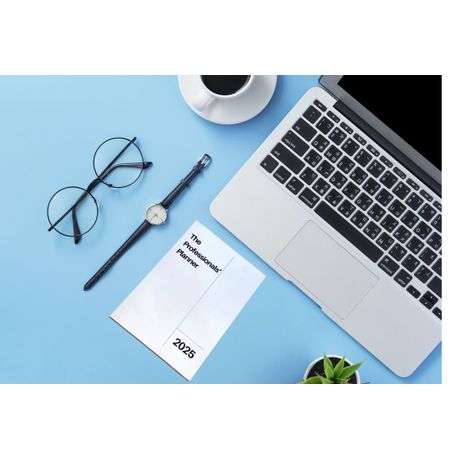 The Professionals Planner 2025 Daily Organizer & Productivity Journal