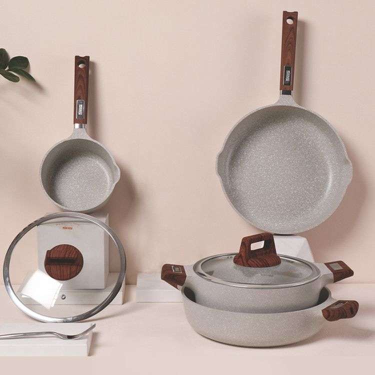 7 Piece Beige Aluminium Cookware Set