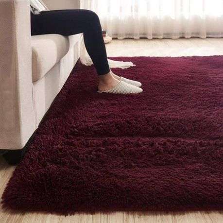 Light fluffy shaggy Rug/Carpet - Maroon(Refurbished)