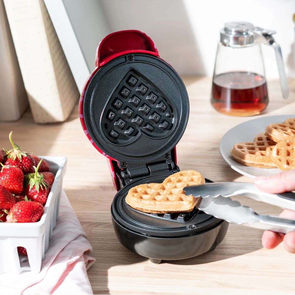 Mini heart waffle maker