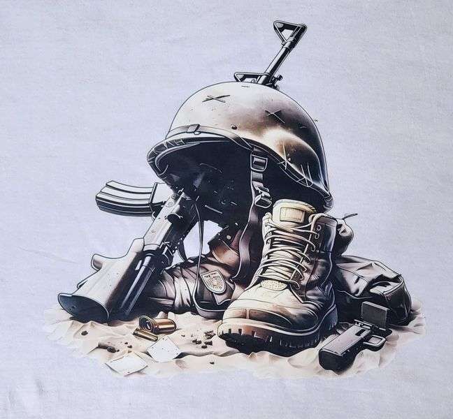 War Equipment T-Shirt XL
