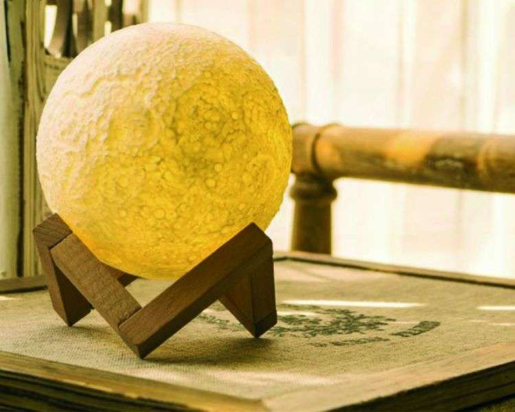 3D Color Changing Moon Lamp