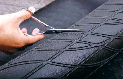 X-Appeal Trimmable Boot Mat - Large