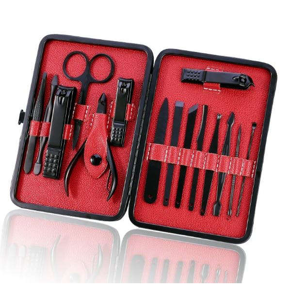 15 Piece Men`s Grooming Kit - Black and Red (Refurbished)