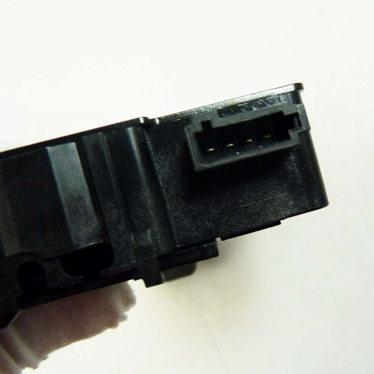 Trunk Lid Latch for Verano Sonic Malibu Cruze Camaro Buick Verano LaCrosse New