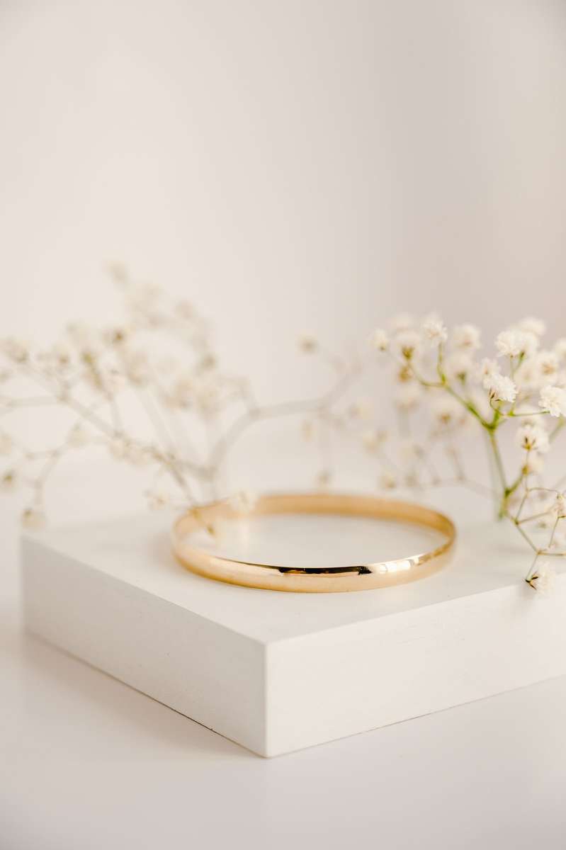 9ct Gold Bangles  65mm Diameter