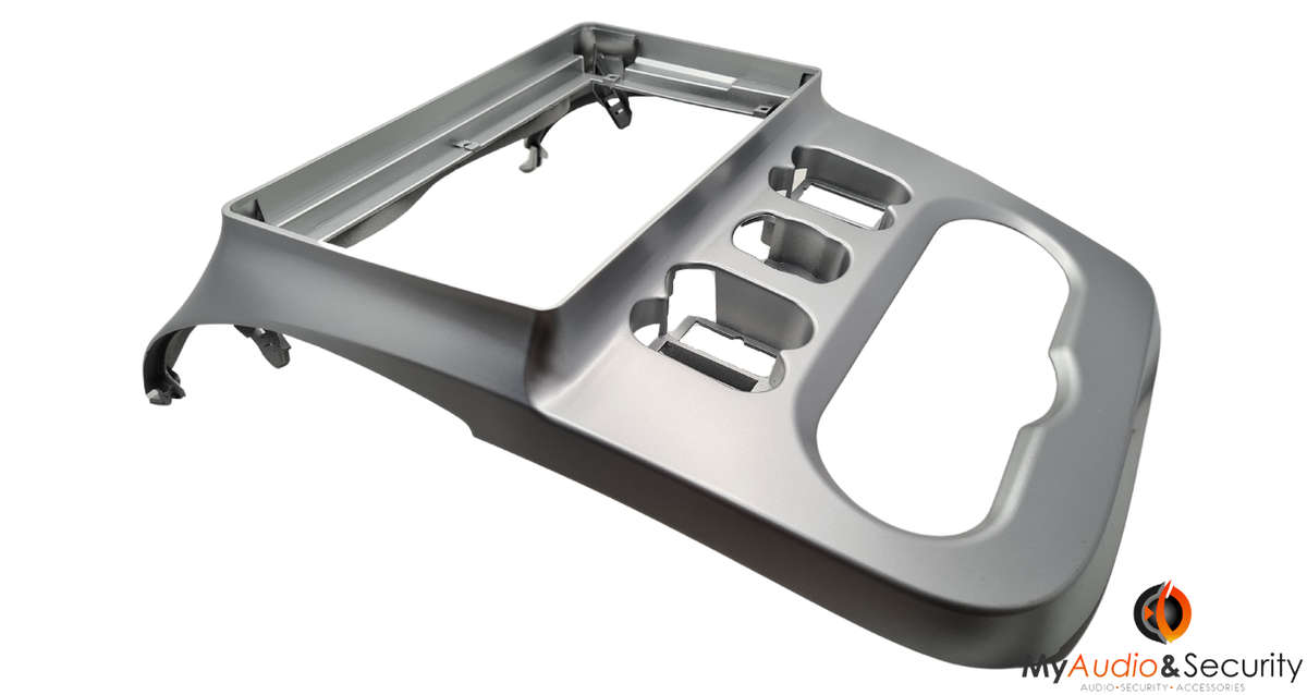 Nissan Np200 Renault Logan 2010-2013 9" Trimplate