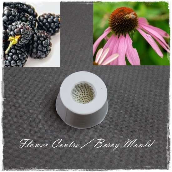 Flower Centre / Berry Mould