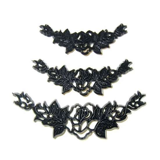 Rose Garland - Patchwork Cutters