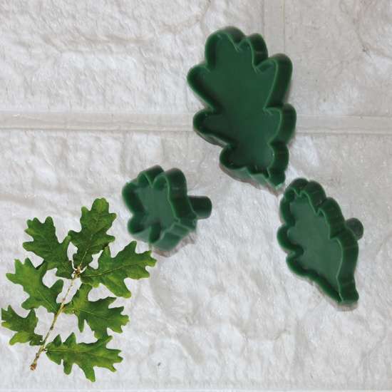 Oak Leaf Cutters