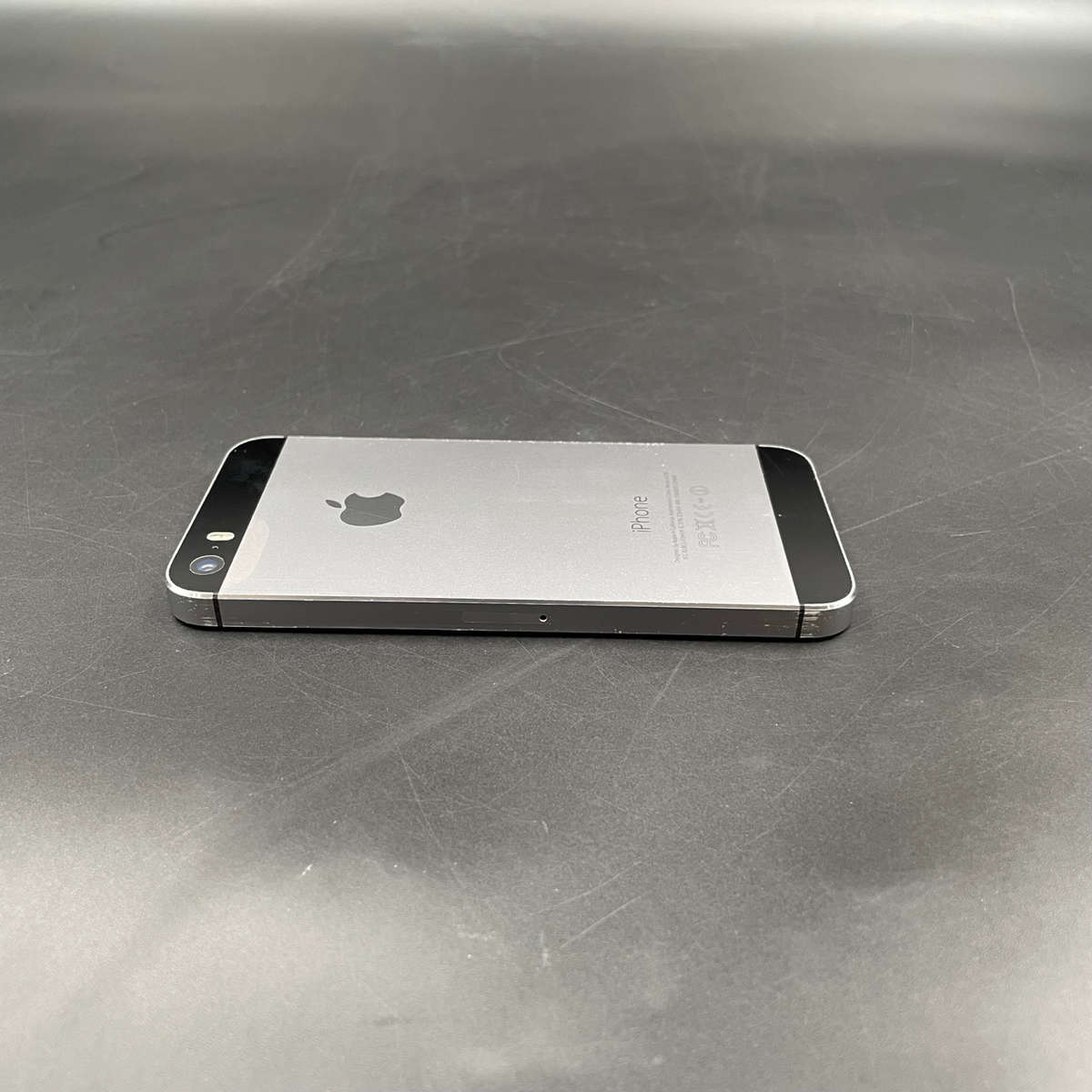 iPhone 5s 16GB Space Gray