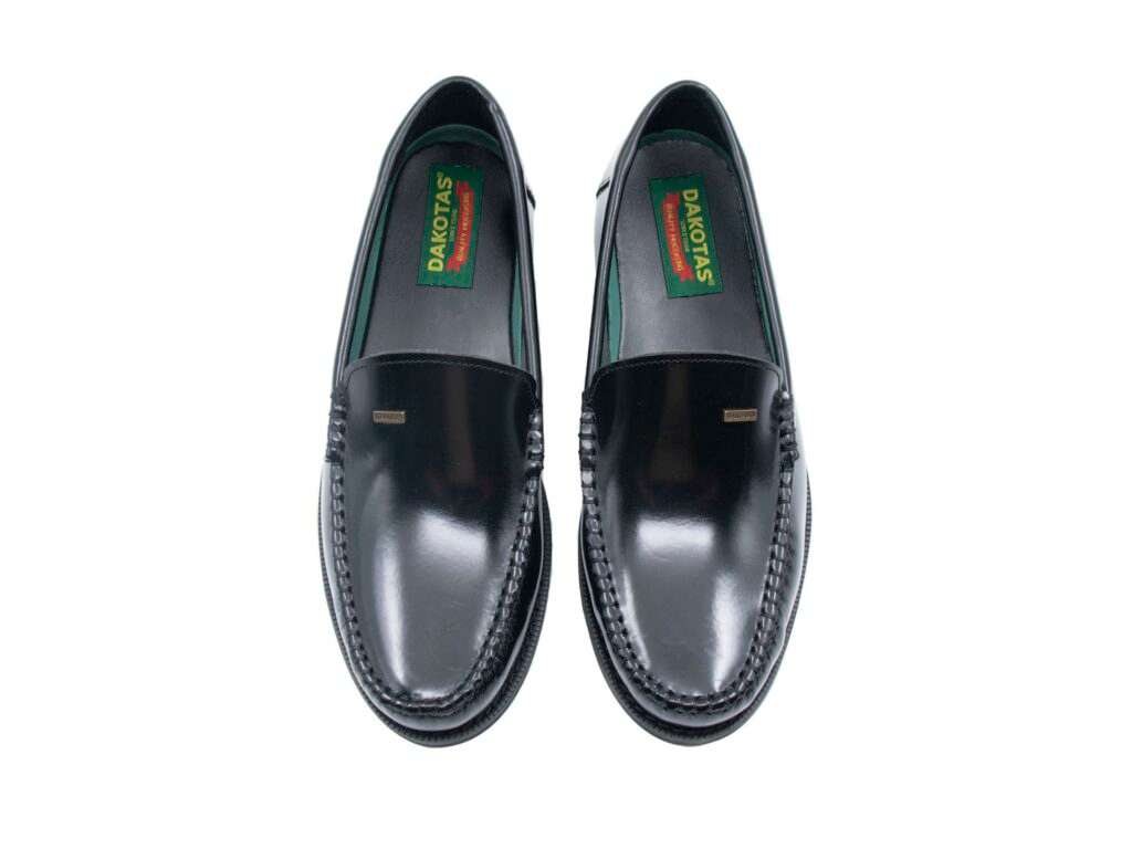 DAKOTA L320 HI-SHINE BLACK MOCCASIANS