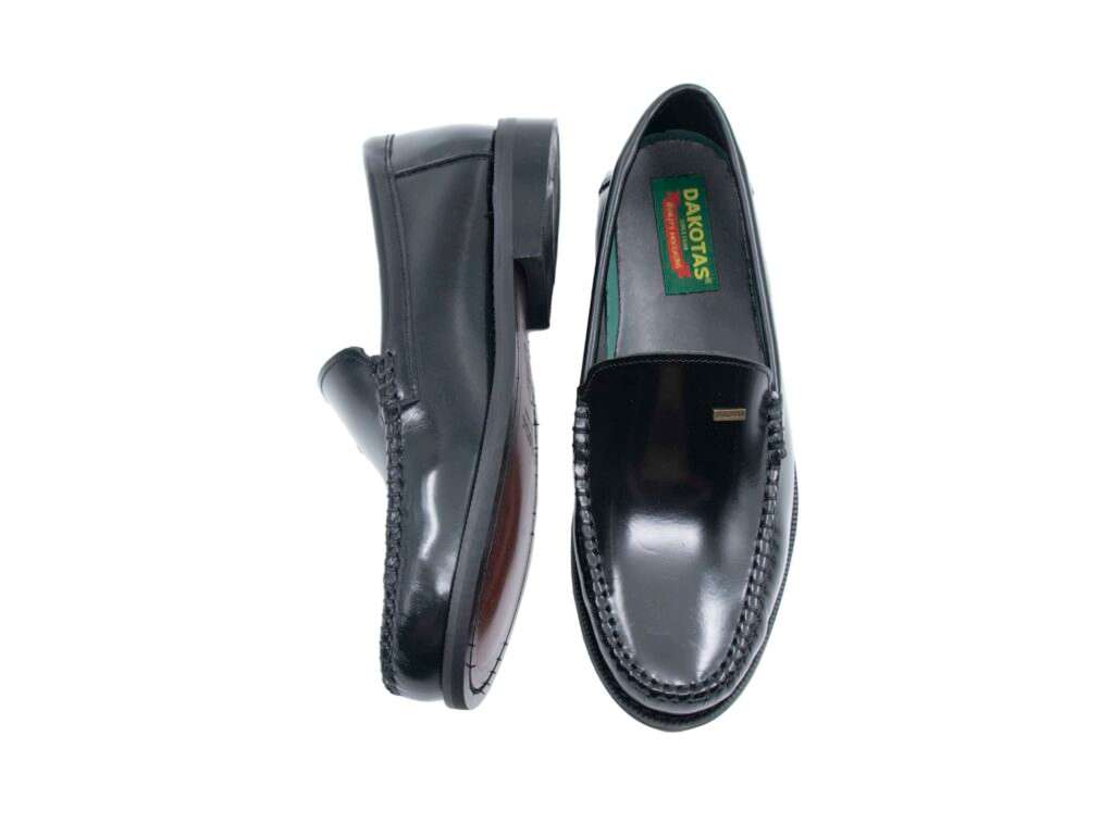 DAKOTA L320 HI-SHINE BLACK MOCCASIANS