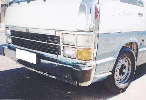 1984 TOYOTA HIACE DUB / SQU GLX 84 INDI / L Left Side Passenger Side Assembly AMBER
