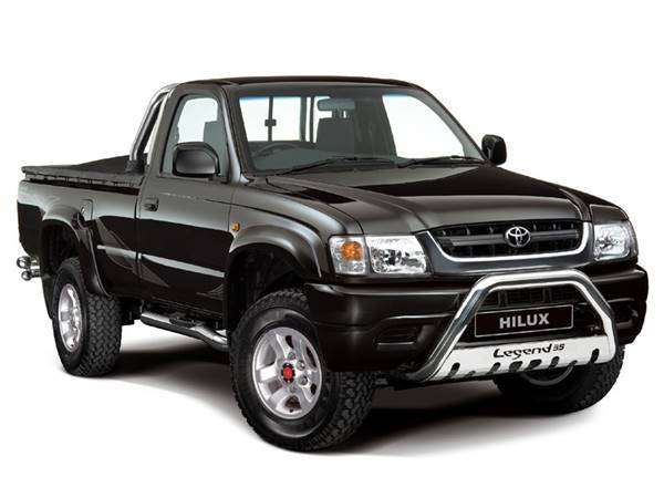 2002 2003 2004 TOYOTA HILUX YN135 02-04 Mud Flaps 4PCS / SET