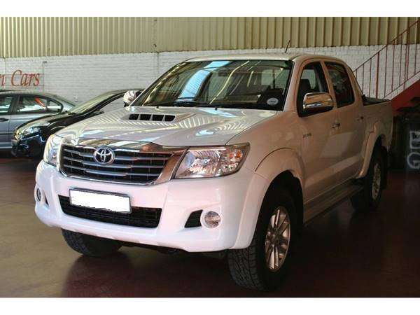 2011 2012 2013 2014 2015 TOYOTA HILUX 11-15 F.BUMPER FLARE Left Side Passenger Side