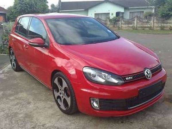 2009- VW GOLF MK6 09- Front Bumper Slide Left Side Passenger Side