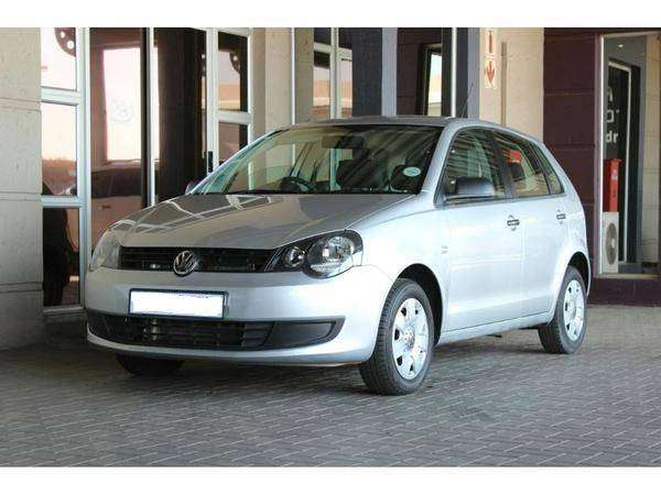 2010- VW POLO VIVO 10- Headlamp / HeadLight / Head Light / Head Lamp Front Driver Side Black MANU