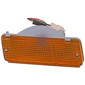 1984- TOYOTA HILUX YN SERIES 84- Bumper Lamp / Bumper Light Left Side Passenger Side Assembly