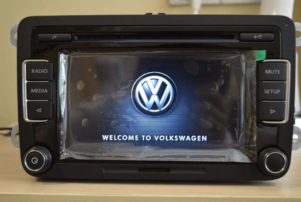 VW OEM Double Din RCD510