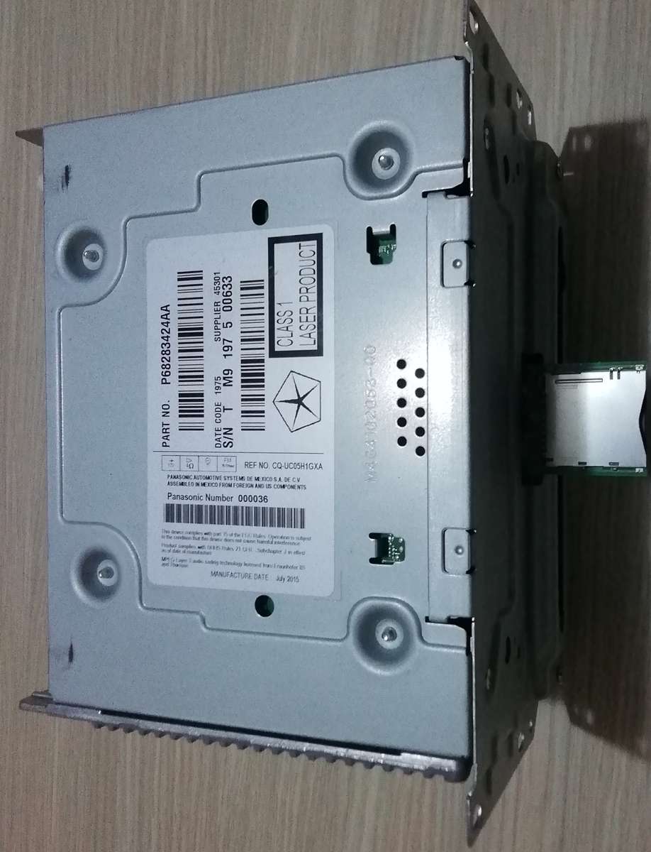 Chrysler U-Connect 8.4 Radio Navigation GPS P68283424AA