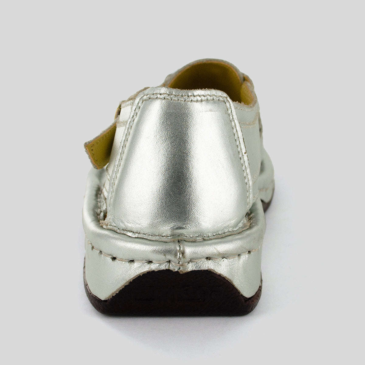 OMEGA KGOSI SILVER LEATHER SANDAL