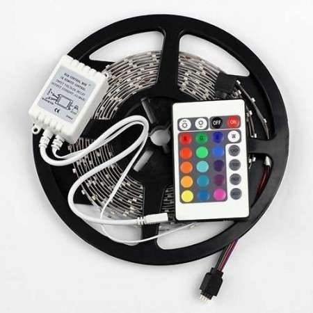 Mr Universal Lighting-12V RGB LED Strip light 5m (SECOND HAND)(REMOTE IS MALFUNCTIONING)