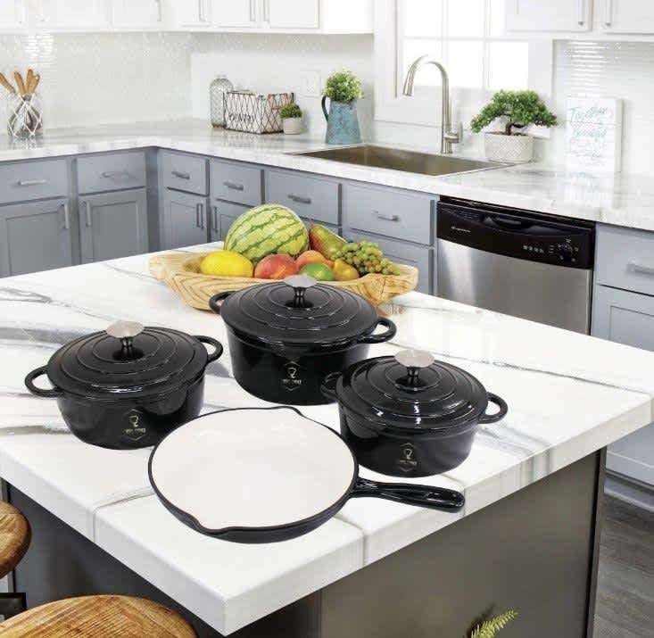 Chef's Choice Premium Cast Iron Cookware - 7pcs Pot Set