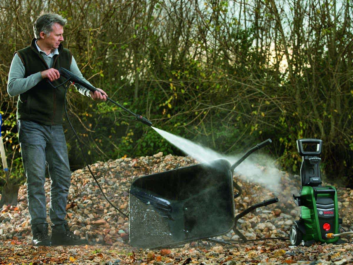 Bosch High Pressure Washer (Model: Universal Aquatak 130)