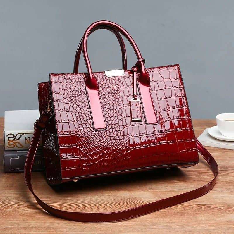 Amore Red PU Leather Handbag 2.0