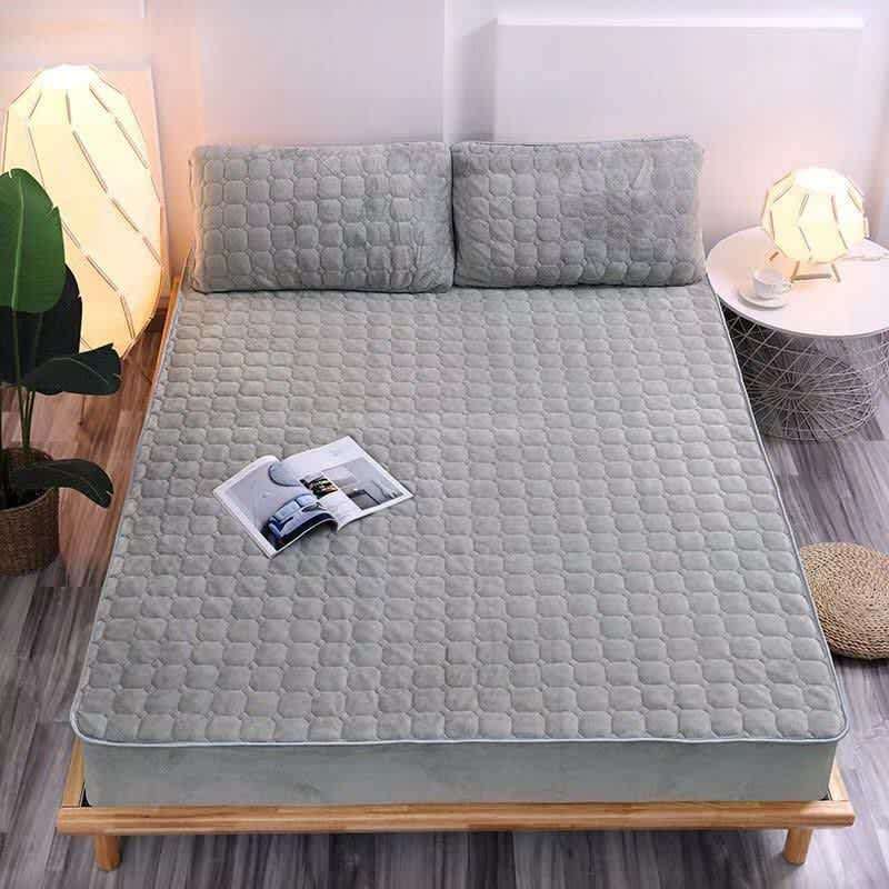 Queen Quilted Mattress Protector with 2 Pillow Protectors  Grey