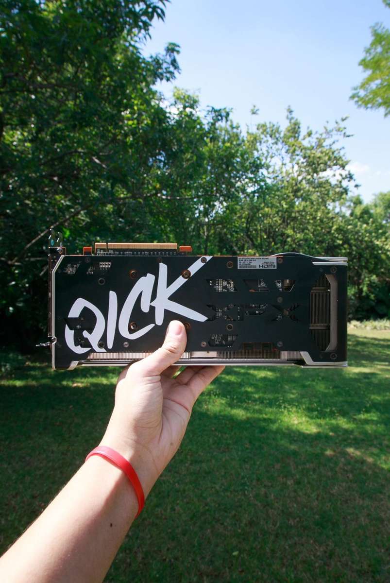 Radeon RX 6700 XT  12GB GDDR6