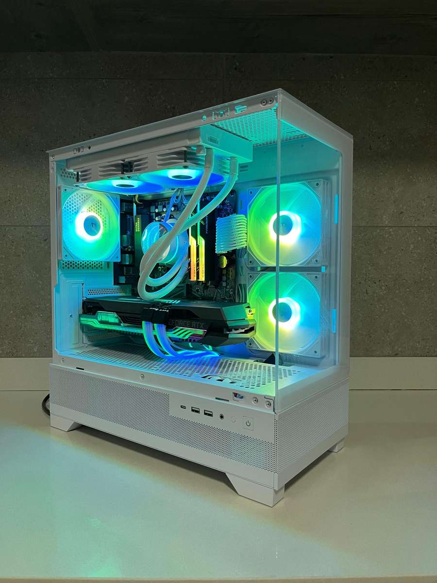 AMD Ryzen 5 5600 4.4Ghz RTX 3080 10GB Gaming PC