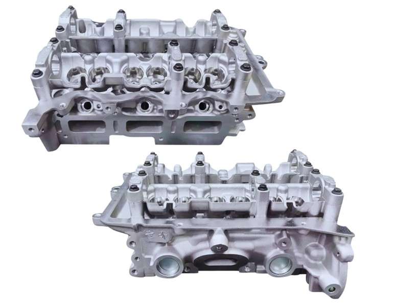 Renault / Nissan cylinder head w/out valves